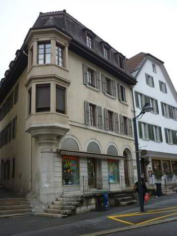 Appartement 4.5 pièces à louer à Le Locle - image 1/8