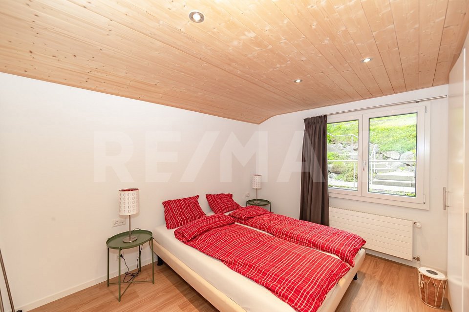 Maison 7.5 pièces à acheter à Engelberg - image 1/13