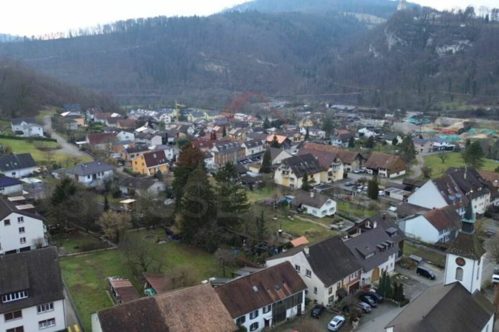 Haus – Duggingen, Bezirk Laufen - Mehr