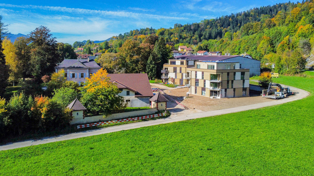 2 Zimmer Wohnung zum verkaufen in Couvet - Bild 1/13