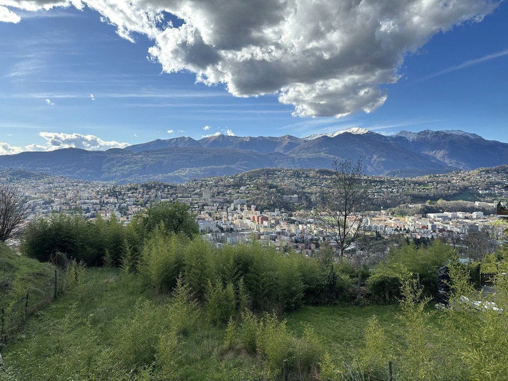 Terreno di null locali in vendita a Lugano - immagine 1/1