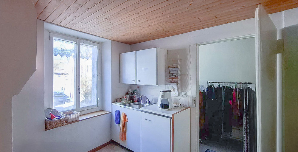 Maison null pièces à acheter à Couvet - image 1/13
