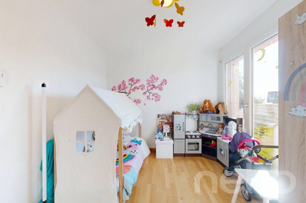 5.5 rooms Apartment to buy in St-Prex - image 1/12