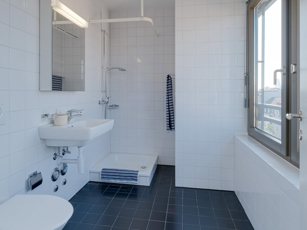 4 rooms Apartment for rent in Basel - image 1/13