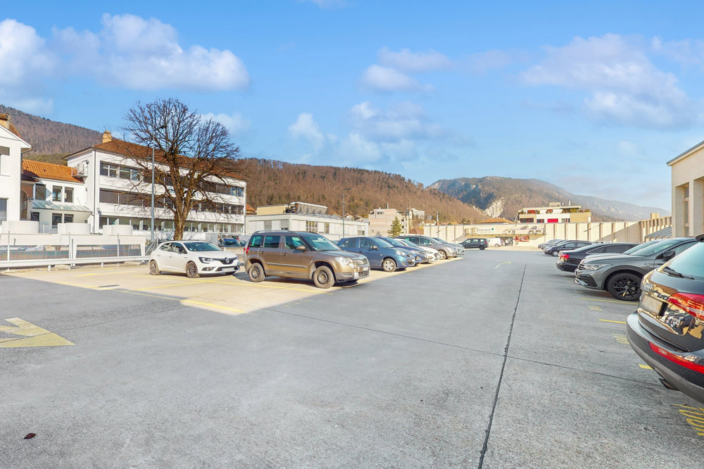 Ufficio & Commercio di null locali in affitto a Moutier - immagine 1/6
