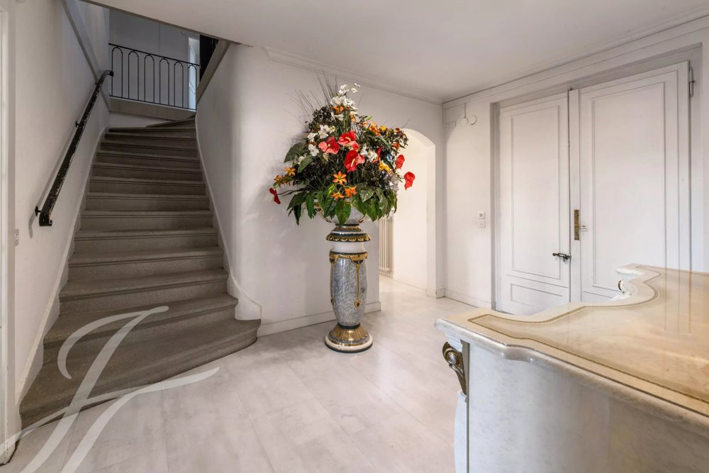 Maison 6 pièces à acheter à Presinge - image 1/13