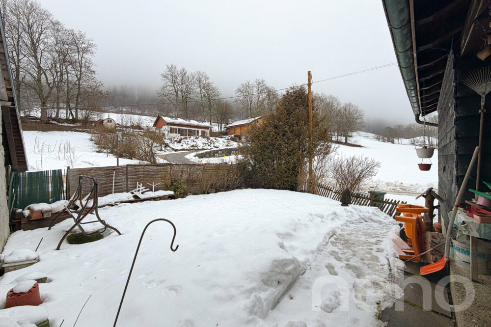 6 Zimmer Haus zum verkaufen in Le Pâquier NE - Bild 1/12