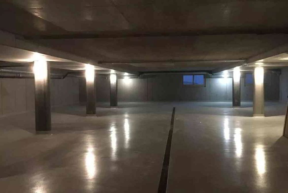 Parking, garage null pièces à louer à Sargans - image 1/1