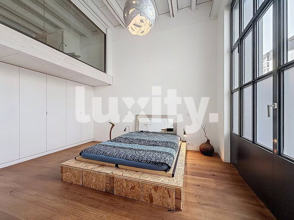 6 Zimmer Wohnung zum verkaufen in Genève - Bild 1/3