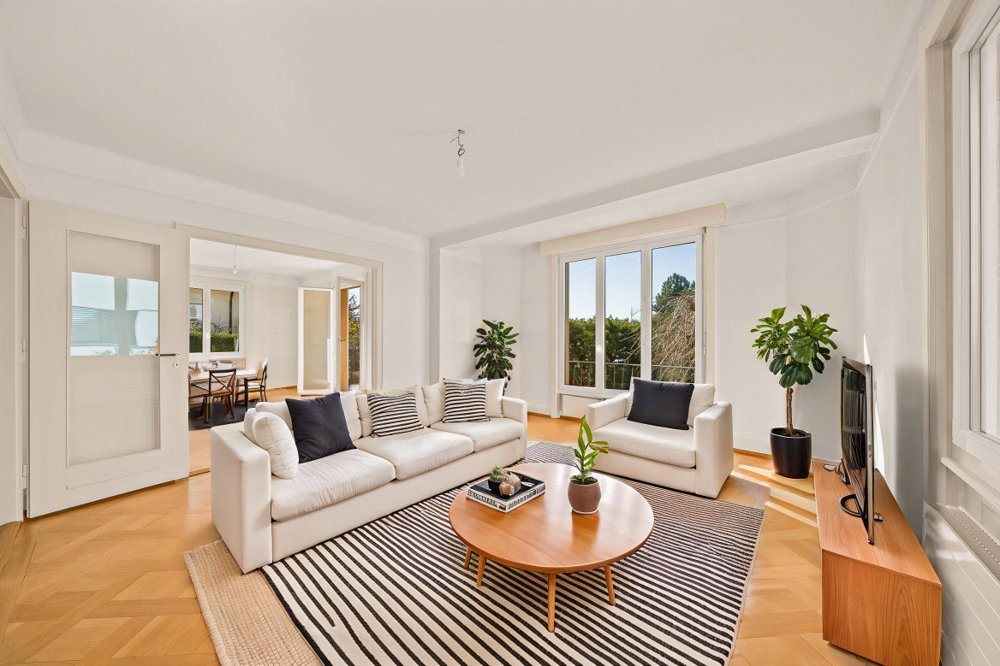 7 Zimmer Haus zum verkaufen in Lausanne - Bild 1/11
