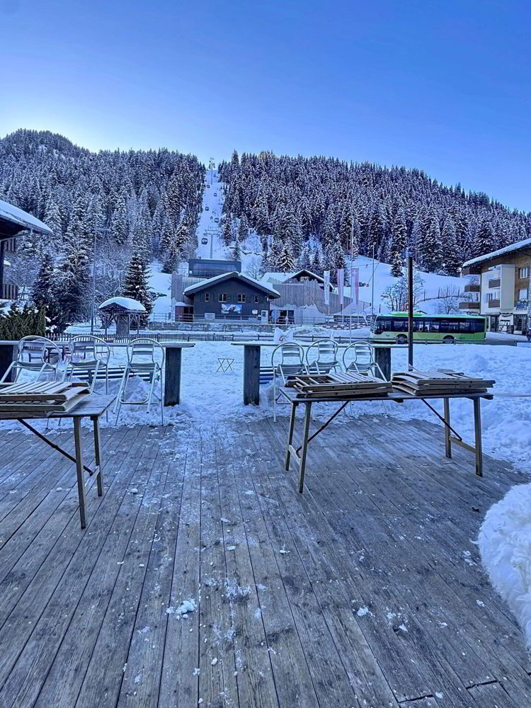 Bureau & Commerce null pièces à acheter à Morgins - image 1/13