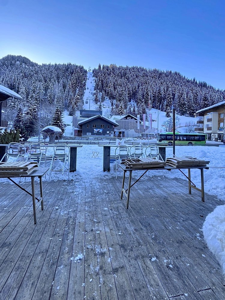 Bureau & Commerce null pièces à acheter à Morgins - image 1/13