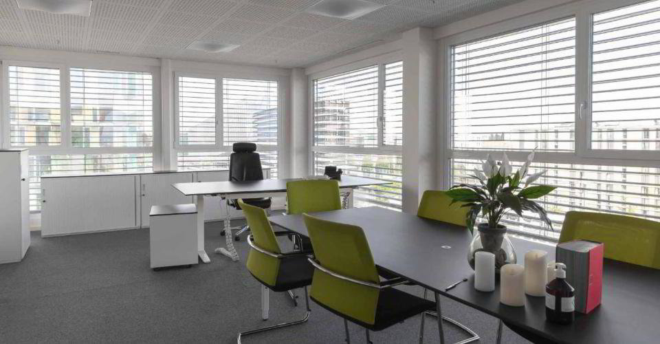 Magnifiques surfaces de bureaux - Mehr