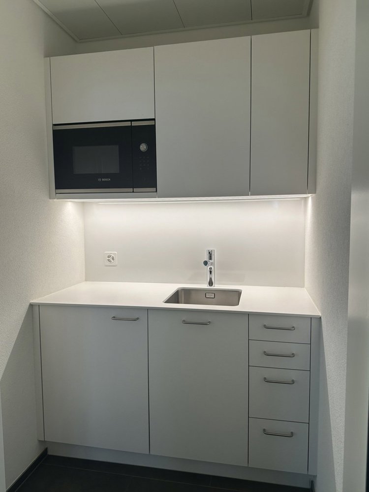 null Zimmer Büro zu vermieten in Reinach BL - Bild 1/11