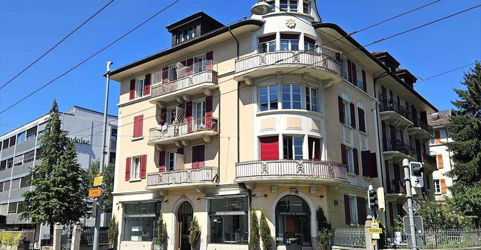 Bureau & Commerce null pièces à louer à Lausanne - image 1/8
