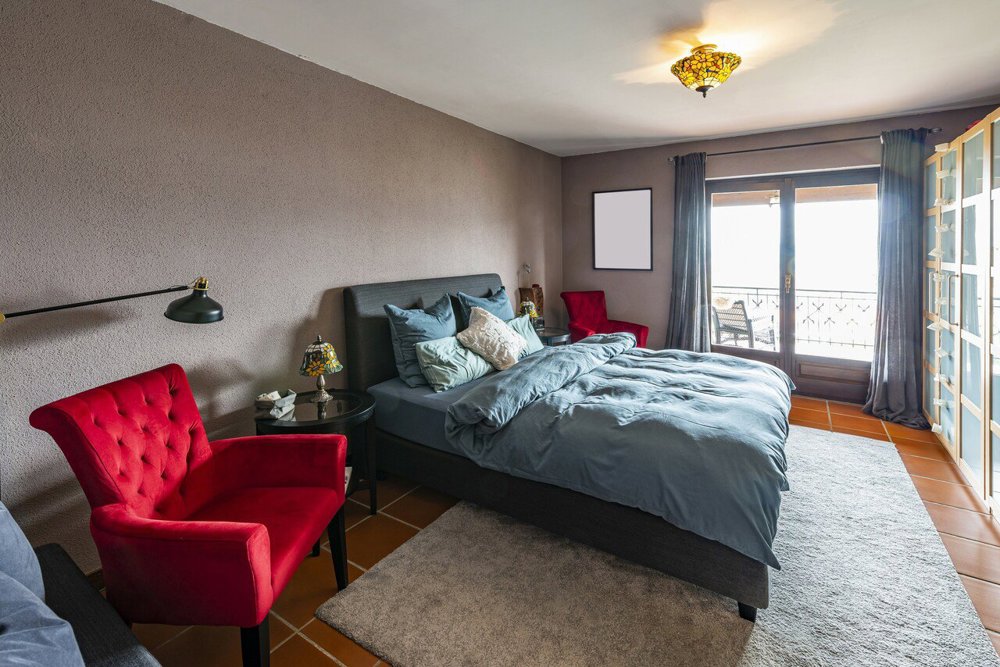 Casa di 10 locali in vendita a Stabio - immagine 1/13