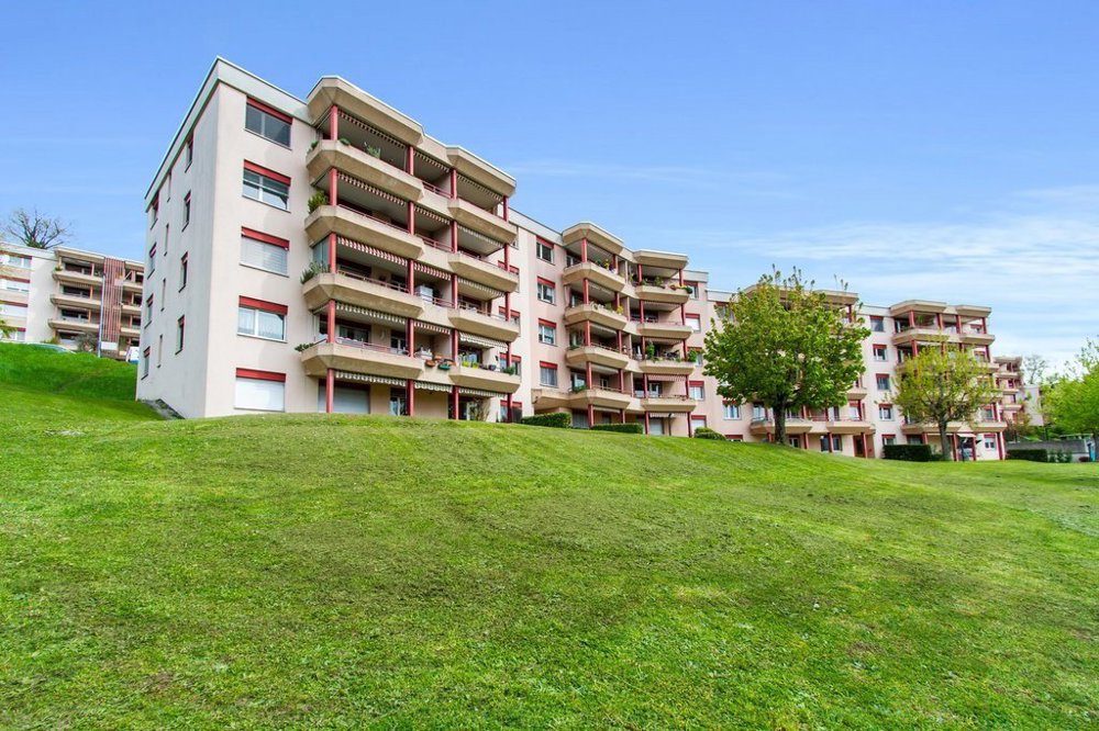 null Zimmer Parkplatz, Garage zu vermieten in Villars-sur-Glâne - Bild 1/2