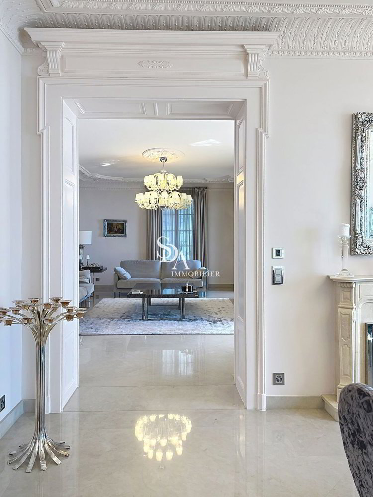 6.5 rooms Apartment to buy in Montreux - image 1/13