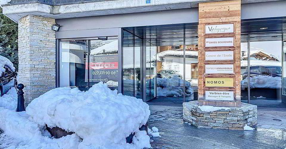 Bureau & Commerce null pièces à louer à Verbier - image 1/4