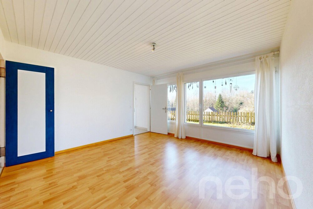 5.5 rooms House to buy in Otelfingen - image 1/12