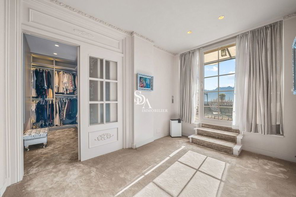 Appartamento di 6 locali in vendita a Montreux - immagine 1/13