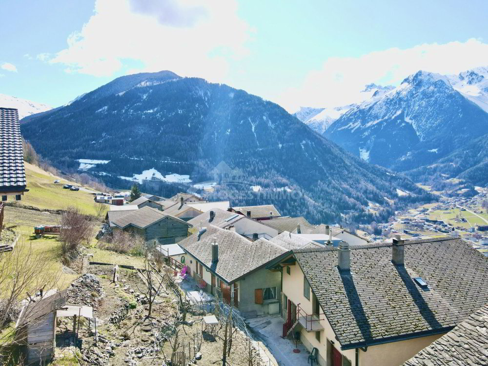 6 rooms House to buy in Orsières - image 1/15