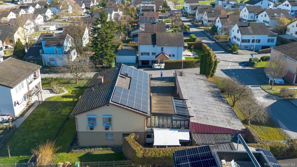 5.5 Zimmer Haus zum verkaufen in Bad Zurzach - Bild 1/17
