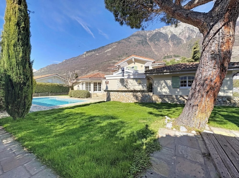 Casa di 5 locali in vendita a Fully - immagine 1/13