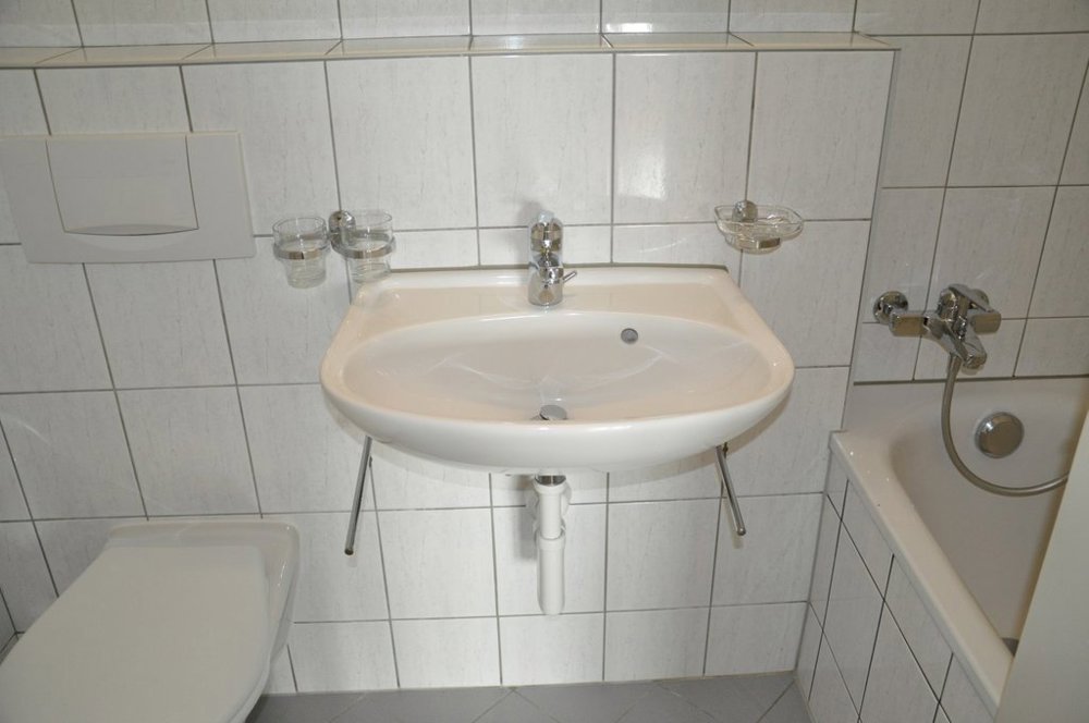 Appartamento di 4 locali in affitto a Rüdtligen - immagine 1/6