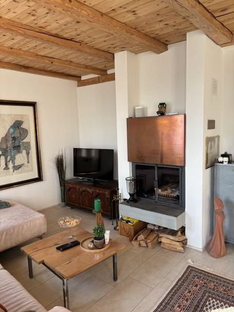 7 rooms House to buy in Biel/Bienne - image 1/11