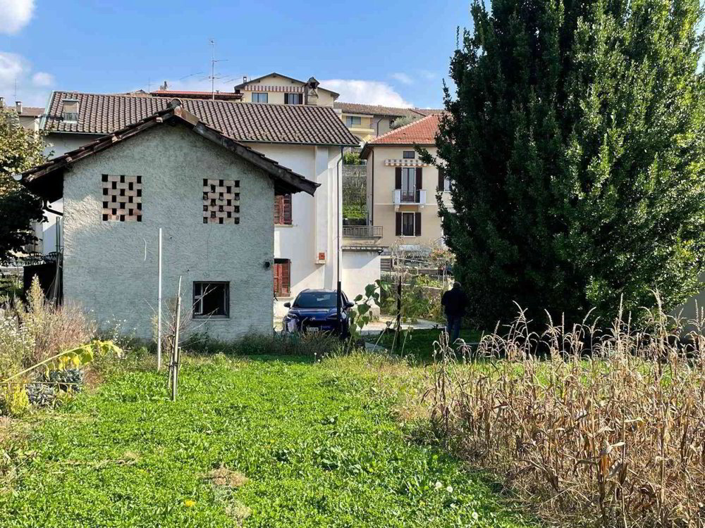 Terreno di null locali in vendita a Coldrerio - immagine 1/4