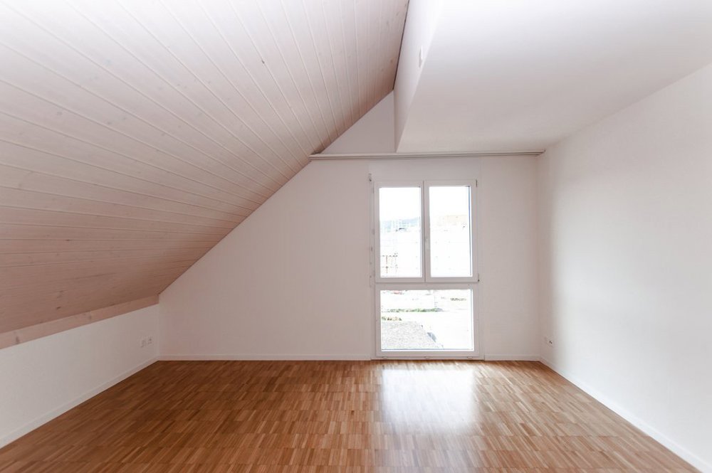 3.5 rooms Apartment for rent in Oberengstringen - image 1/7