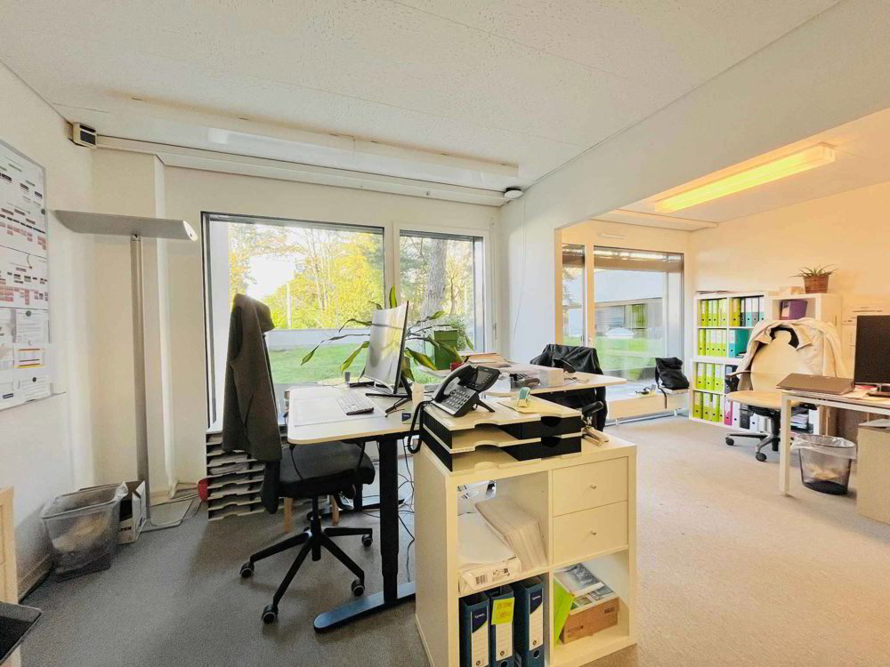 Lumineuse surface de bureaux à louer - Rez-de-jardin à Lausanne - Ansicht 3