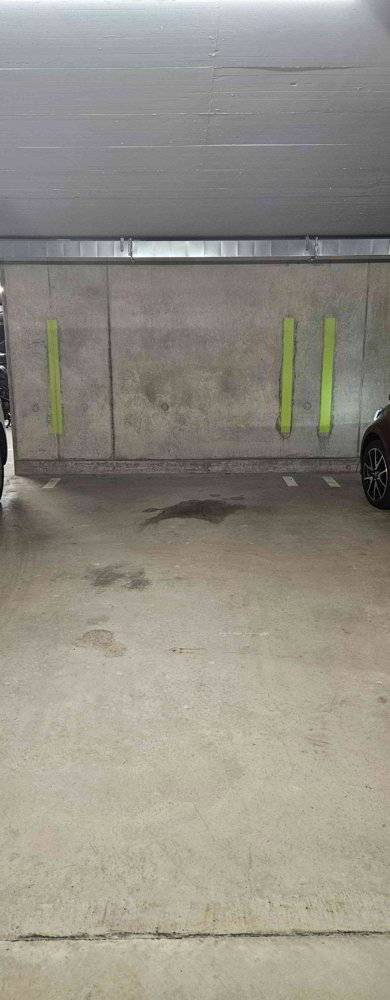 Parcheggio, garage di null locali in affitto a Düdingen - immagine 1/2