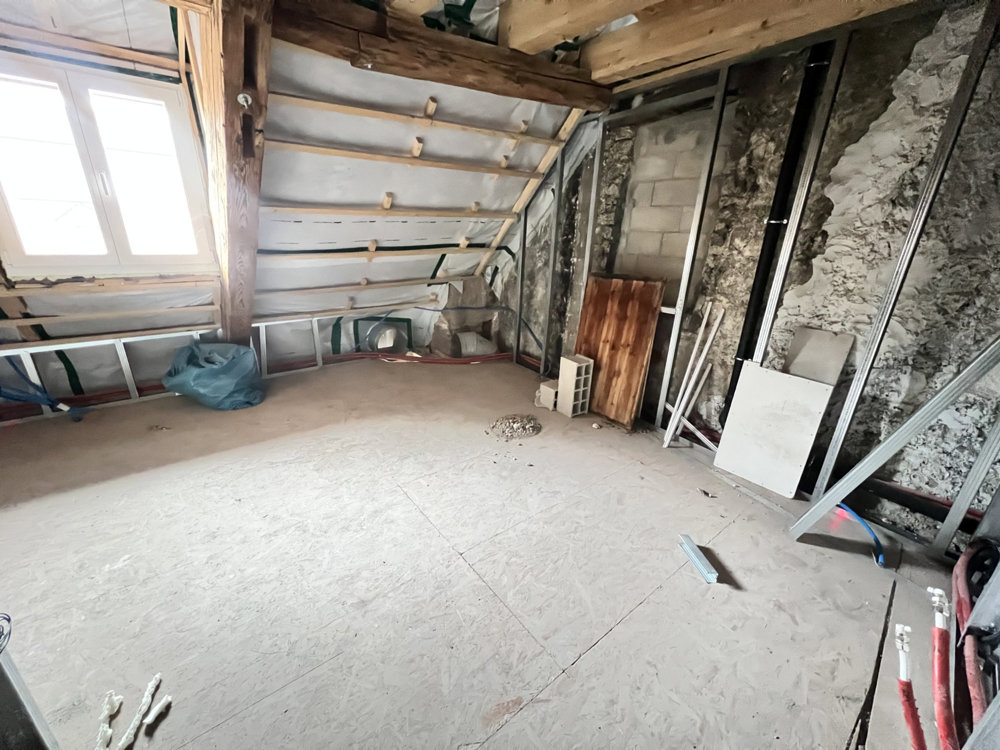 Appartement 3 pièces à acheter à Pruntrut - image 1/6