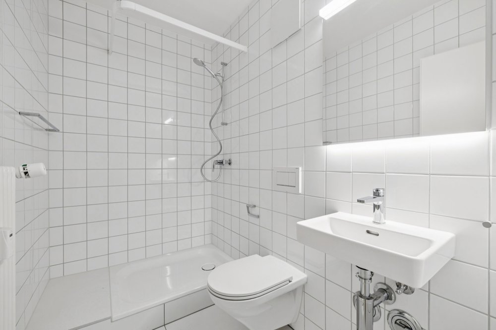 4 rooms Apartment for rent in Basel - image 1/8