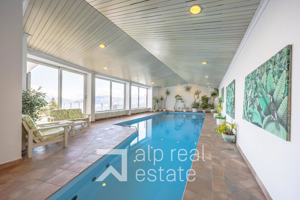 Appartement 7 pièces à acheter à Crans-Montana - image 1/13