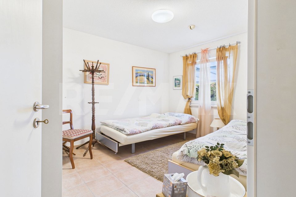 Casa di 5 locali in vendita a Ponte Tresa - immagine 1/13