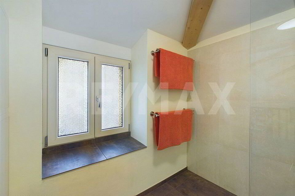 Casa di 6.5 locali in vendita a Scareglia - immagine 1/13