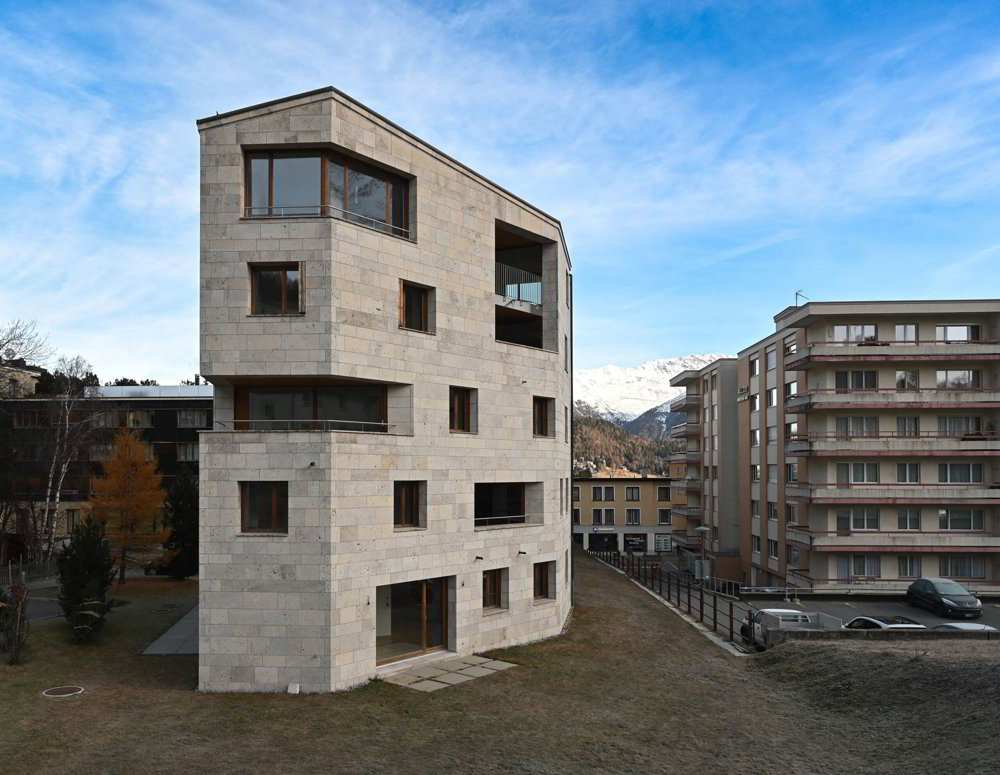 Appartement 3.5 pièces à acheter à St. Moritz - image 1/9