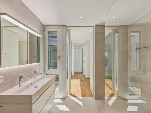 6.5 Zimmer Haus zu vermieten in Lutry - Bild 1/8
