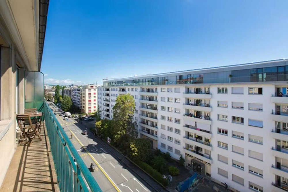 1 rooms Apartment for rent in Geneva - image 1/8