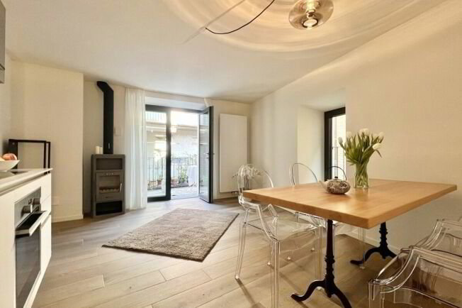 Appartement 2.5 pièces à louer à Ronco sopra Ascona - image 1/1