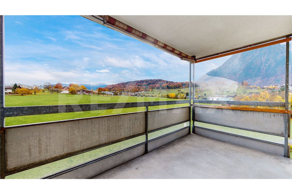 4.5 Zimmer Wohnung zum verkaufen in Spiez - Bild 1/13
