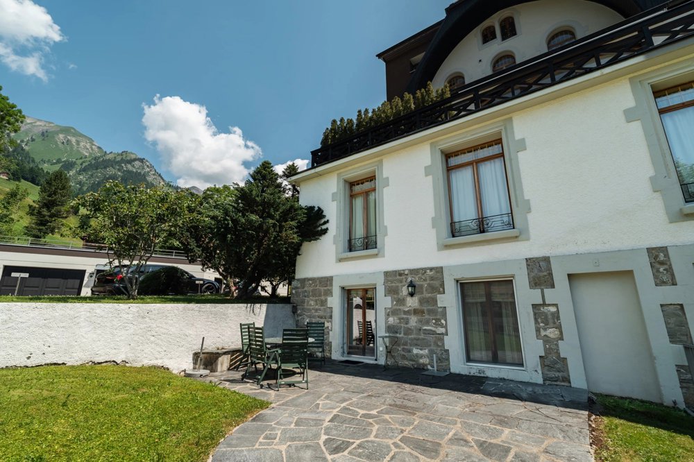 2 Zimmer Wohnung zum verkaufen in Château-d'Oex - Bild 1/12