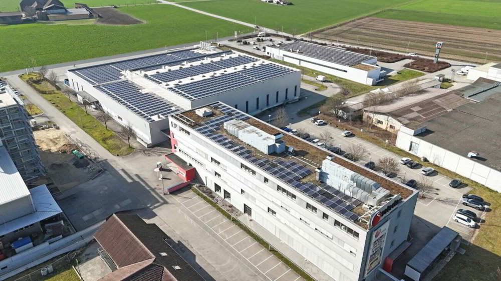 Ufficio & Commercio di 24 locali in affitto a Kirchberg BE - immagine 1/13