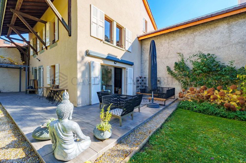 Maison 7 pièces à acheter à Aire-la-Ville - image 1/14