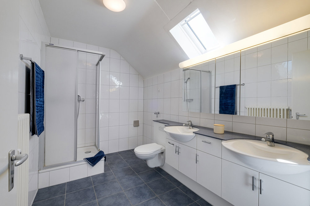 4 Zimmer Wohnung zu vermieten in Oberwil BL - Bild 1/11