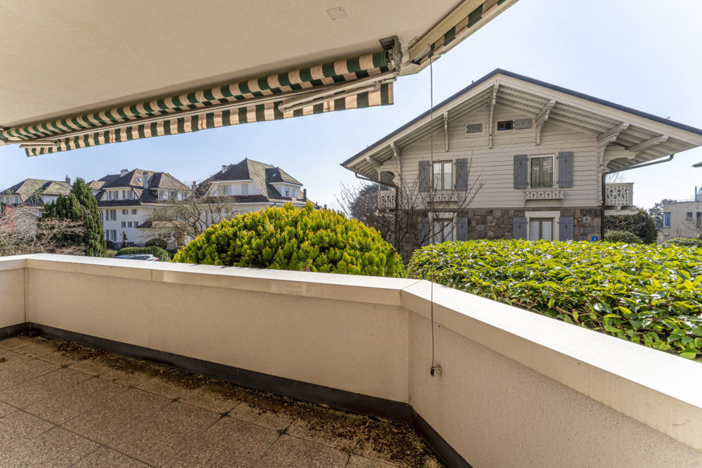 4 rooms Apartment to buy in Lausanne - image 1/5
