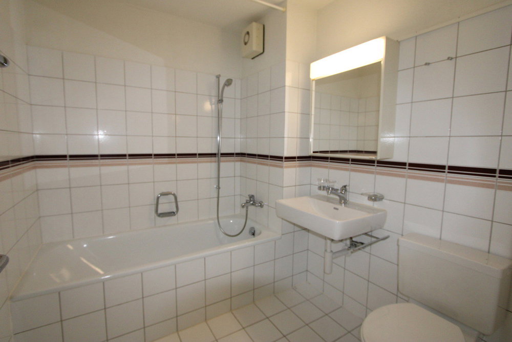 Appartement 2 pièces à acheter à Dättwil AG - image 1/8